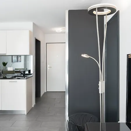 Natascha アパートホテル 3*